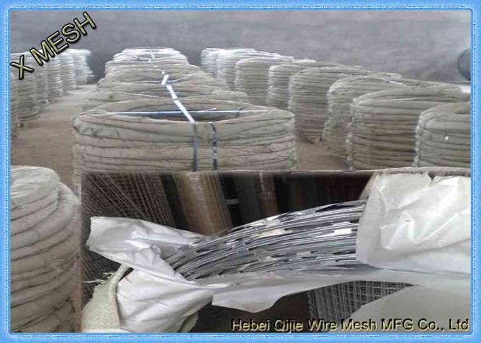 Hot Dipped Galvanized Razor Barbed Wire for Prison Protect Fence