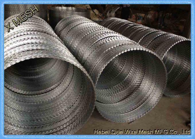 Hot Dipped Galvanized Razor Barbed Wire for Prison Protect Fence