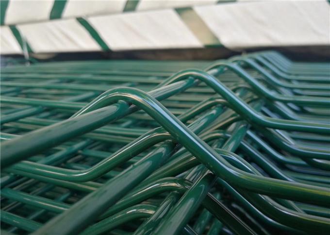 Green Pvc Coated Welded Wire Mesh Fence / 3D Curved Wire Mesh Fencing