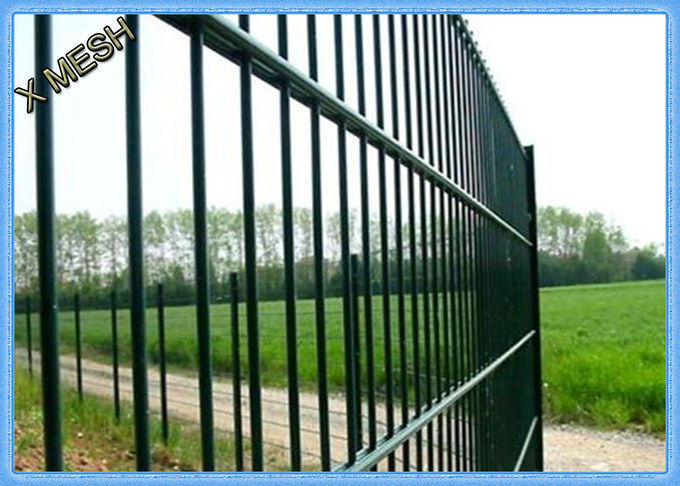 High Security 3D Curved PVC Coated Steel Wire Mesh Protecting Fence Panels