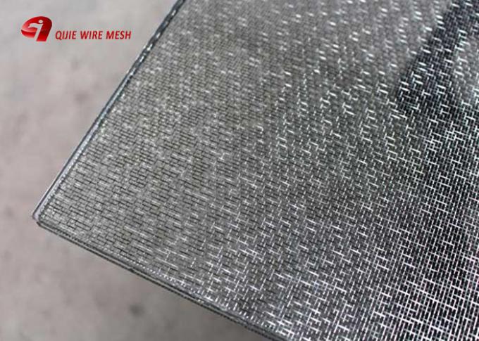 Architectural Decorative Woven Glass Laminated Metal Mesh 300 × 300mm