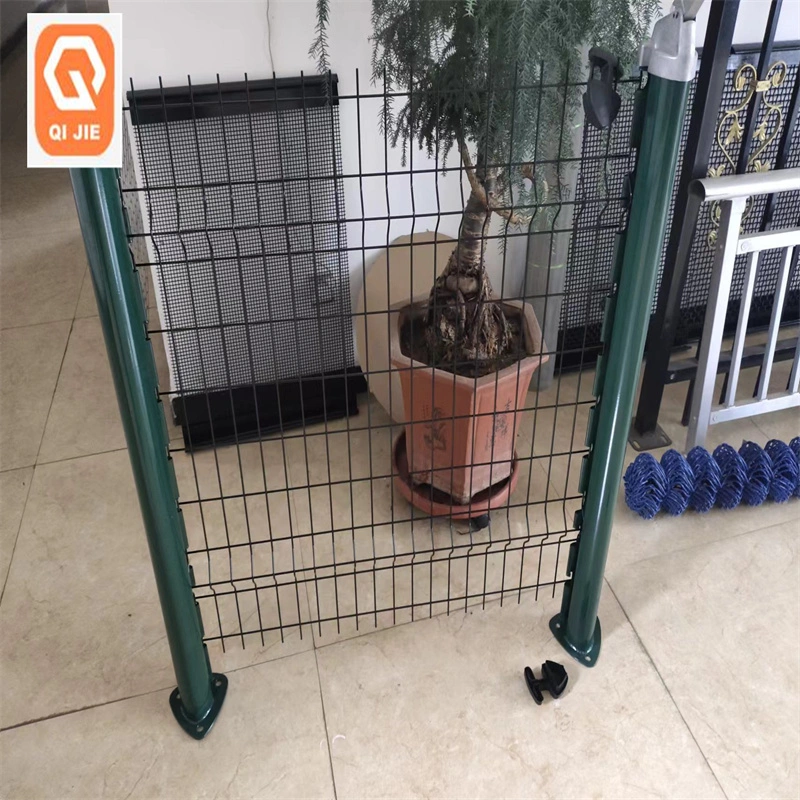 Expanded Clear View VU Wire Mesh Fence For Garden 3