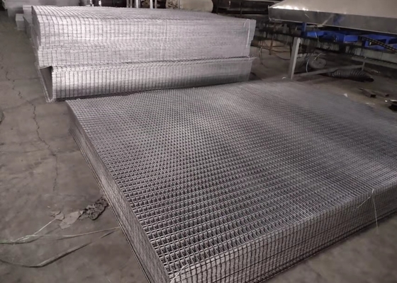 Hot Dipped Galvanized Welded Wire Mesh Panels Heavy Type