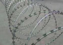 Heavy Galvanised Concertina Razor Wire Barbed Tape Security Fencing