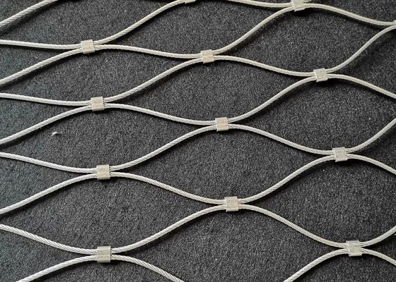 Ss304 Square Hole Stainless Steel Wire Rope Mesh Used In Zoo Fence Abrasion Proof
