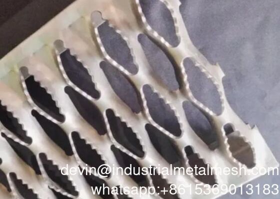 Aluminum Stainless Steel Grating Grip Strut Stair Tread Anti Slip Dimple Plate for Ladder Rungs