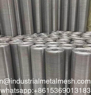 Galvanized Wire Fence PVC Coated Square Hole Welded Wire Mesh Roll For Chicken