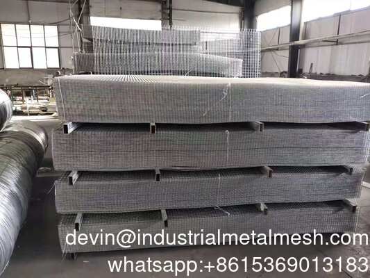 Low-Carbon Iron Wires Welded Mesh Panel Before Hot Galvanized
