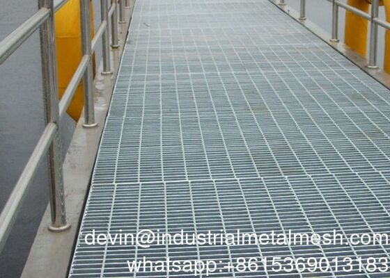 Professional Custom Road and Brid Industrial Steel Floor Grating Hot DIP Galvanized Steel Grating Stainless Steel Grating