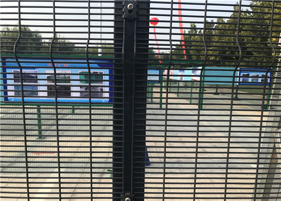 358 Wire Mesh Fence Panels