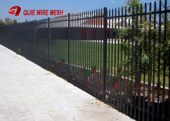 Heavy Duty 2 Rail40X40X2.5mm Wall Thick School Steel Garrison Fence Panel 1800mm High X 2400mm Wide