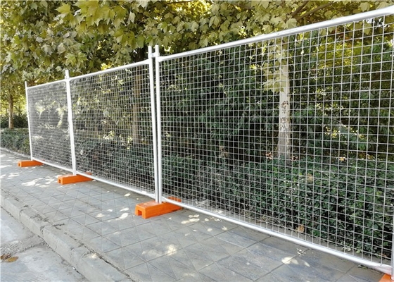 2.4*2.1m Durable Temporary Wire Mesh Fence Removable Welded Mesh Fencing
