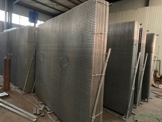 2&quot; Square galvanized Weld Mesh Fence Panels , Steel Mesh Screen For Agricultural / Transportation