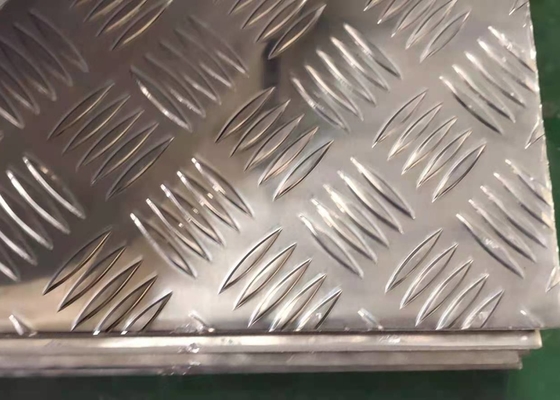 1050 1060 1100 3003 5052 5083 5086 6061 Aluminium Checker Plate Sheet 2400 X 1200 X 1.4mm