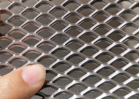 Small Hole 2x3 Flattened Expanded Metal Mesh Customized