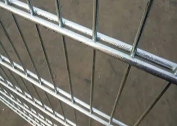 Eco Friendly hot dip galvanized Long Lasting Double Wire Fencing Panel