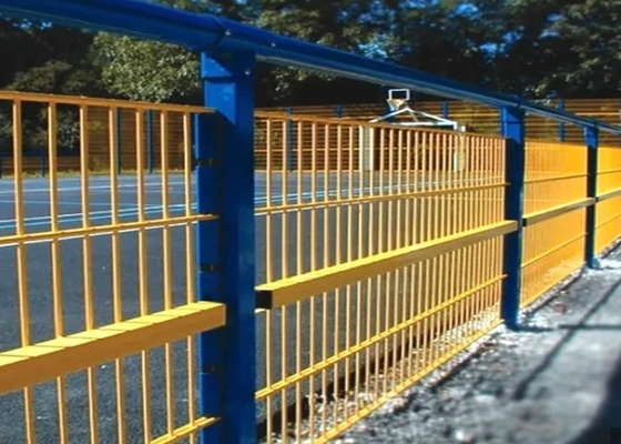 Security Fencing Weld Mesh Panels PVC Or Powder Spray Coated For Commercial Building