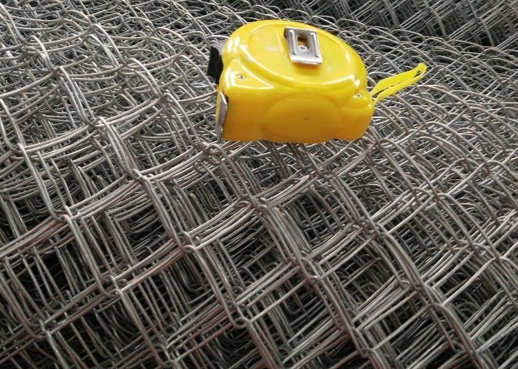 Galvanized Steel Chain Link Fence Roll 6 Ft. X 50 Ft. 11.5 Gauge