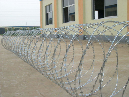 Galvanized Pvc Coated Barbed Tape Concertina Wire Stainless Steel Cbt-60 Cbt-65