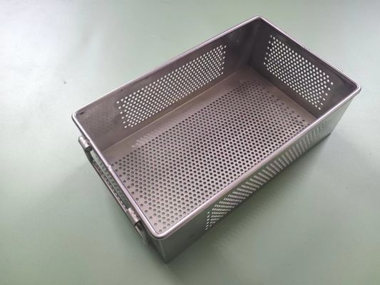 Silver 0.5mm Stainless Steel Wire Mesh Tray Sterilizing Corrosion Resistant