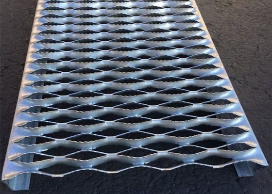 3mm Stainless Galvanized Steel Grating High Strength Good Bearing Capacity