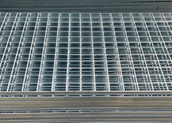 Heavy Duty Galvanized Steel Driveway Grating Metal Bearing Bar Steel Grid Serrated Steel Mesh