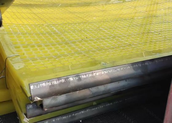 PU Sieve Media & Urethane Mesh Mats Deck Bend Plate Sheet In Yellow Color