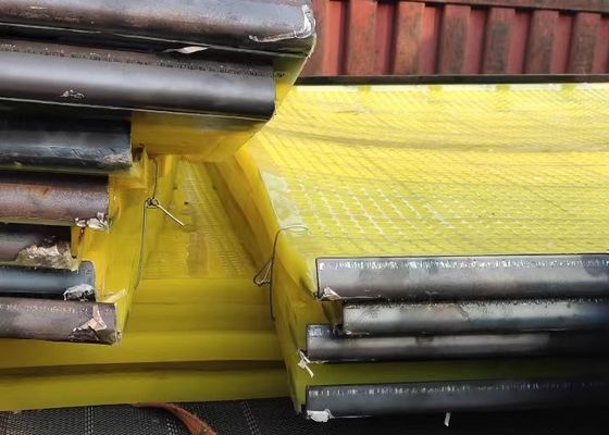 PU Sieve Media &amp; Urethane Mesh Mats Deck Bend Plate Sheet In Yellow Color