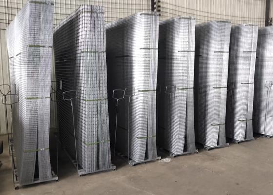 4" Openning Galvanized Welded Mesh Panel Black Carbon Steel Construction