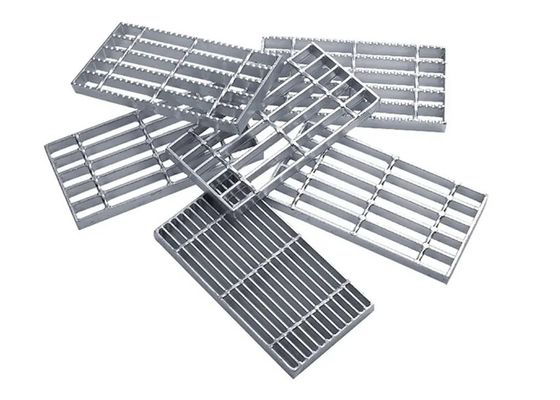 Iso Galvanised Floor Grating Platform Serrated Metal Grating 0.3MM- 8MM
