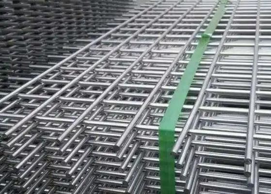 4*8 Feet Hot Dipped Galvanised Welded Wire Mesh Panel Customized Hole Shape