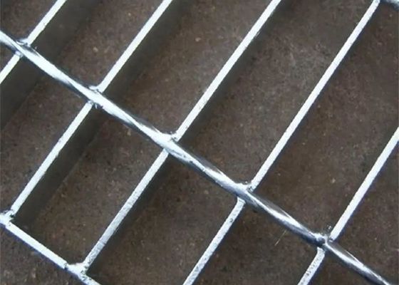 Galvanized Steel Grating Welded Steel Bar 25x3 800x1000 Metal Grid Plate For Platform Walkway