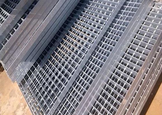 Perforated Metal Mesh HDG Steel Grating Stair Tread With Securing Brackets