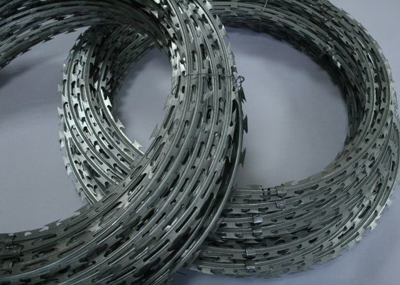 Anti Corrosion Concertina Razor Wire Bto22 Corss Barbed