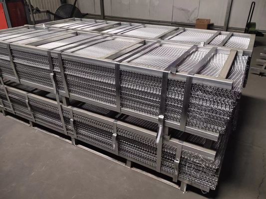 Width 27" Stucco Plaster Mesh Spray Diamond Wire Mesh SGS Approved