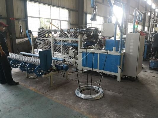 Double Wire Automatic Diamond Mesh Machine For Chain Link Fence