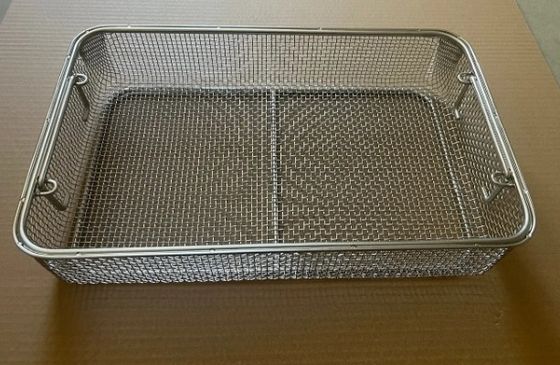 Sterilization Storage Wire Mesh Baskets Stacking Handle Medical Instruments Container