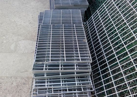 Building Material Industrial Walkways Steel Bar Grating Hot DIP Galvanized Platform Steel Grating Plate
