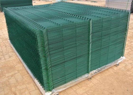 High Quality Curvy Welded Fence Welded Curved 3D Wire Mesh Fence 3D V Fence