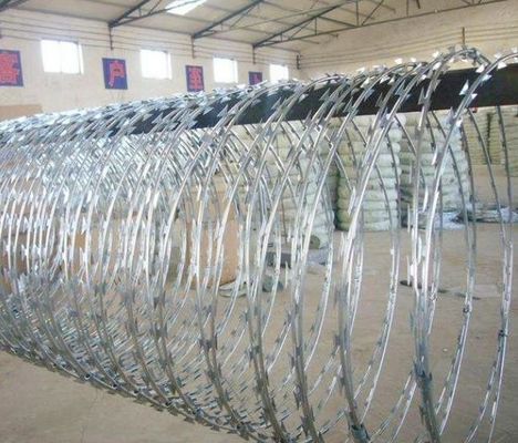 Hot Dipped Galvanized Barbed Razor Blade Concertina Wire For Anti-Piracy