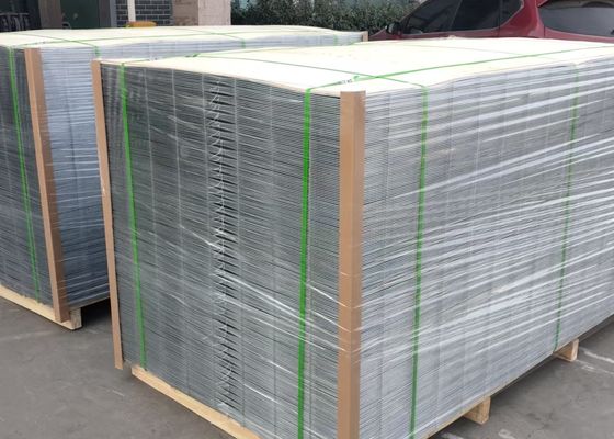 Regular Size 2 X 2 Inch Welded Mesh Galvanised Wire Panel 2.2m Width