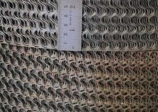 1.2mm Thickness Perforated Metal Mesh Punched Metal Strip For Making Cages