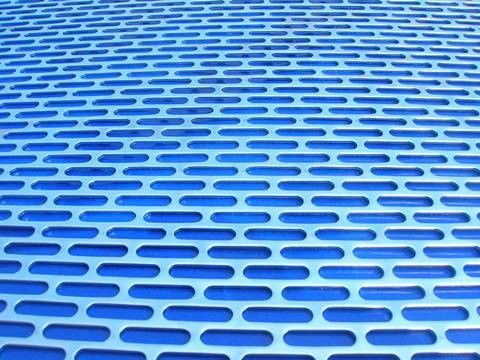 Slot Hole - Best Solution To Liquids And Solids Filtration