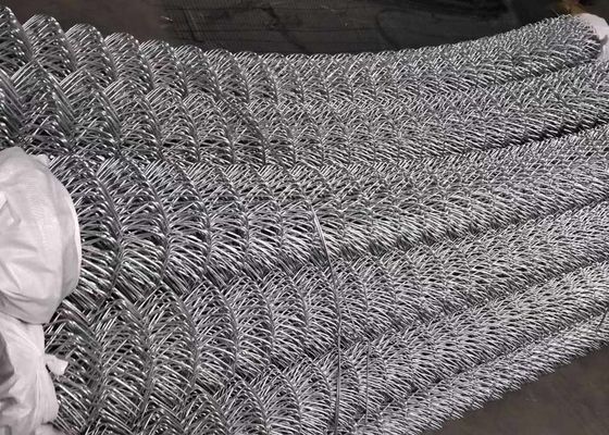 Galvanized PVC Coated Diamond Mesh Wire Chain Link Fence Roll