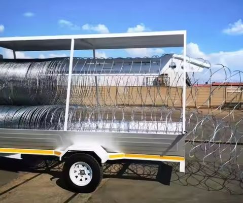 Razor Wire Mobile Security Barrier System Mobile Rapid Deploy Razor Barrier Trailer