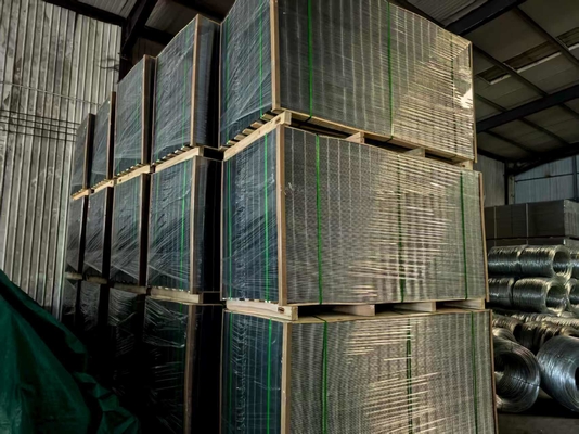 15 * 15 Cm Welded Wire Mesh Panel Low Carbon Steel For Construction