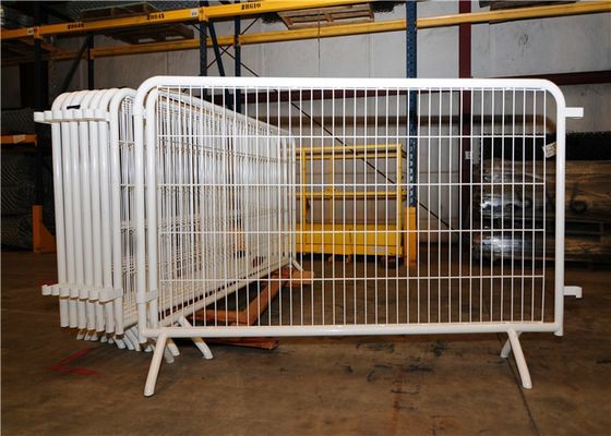 China Wholesale Flat Feet Hot Dipped Galvanized Steel Crowed Control Barrier Pedestrian Barricade Safety Barrier