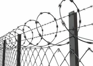 Concertina Barbed Wire with Galvanized Zinc Coated Chain Link Fence for High Security