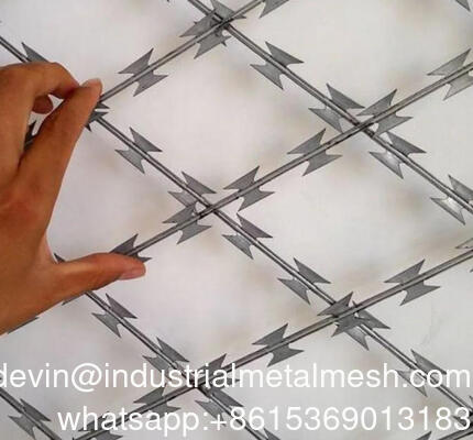 Hot Dipped Galvanized Bto22 Welded Razor Wire Mesh For Security Fencing