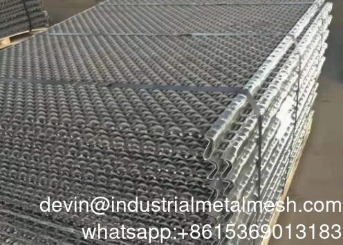 Corrosion Resistant Crimped Woven Wire Mesh Square Hole Shaped for Mine Sieving